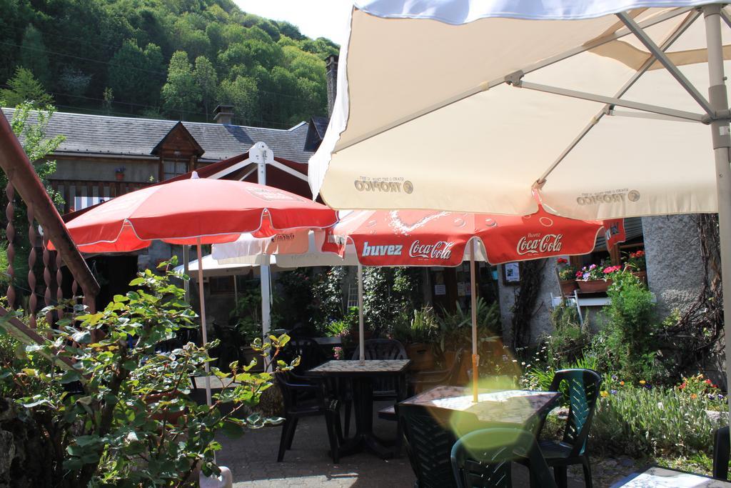 Auberge Des Pyrenees Sainte-Marie-de-Campan Eksteriør billede