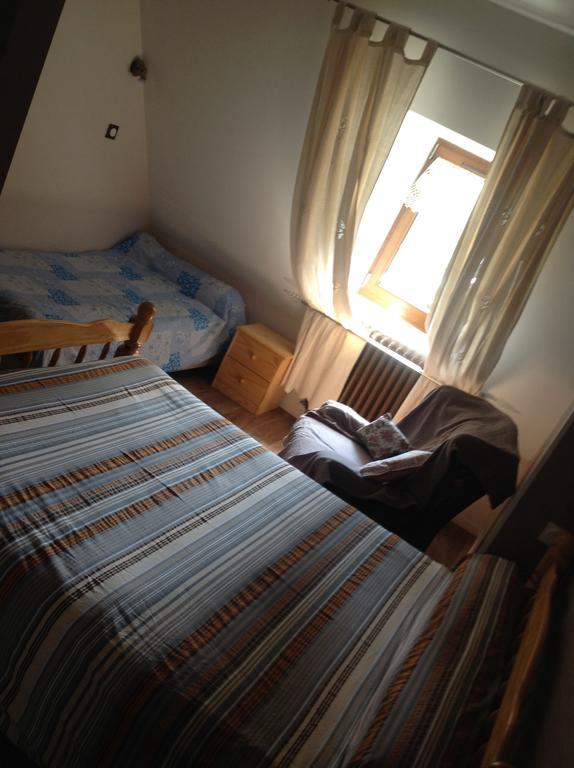 Auberge Des Pyrenees Sainte-Marie-de-Campan Eksteriør billede